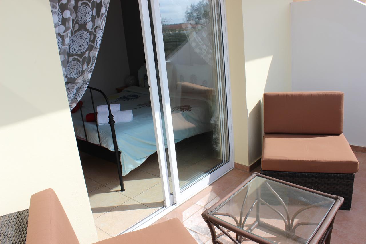 Diana Townhouse 2 Apartment Paphos ภายนอก รูปภาพ